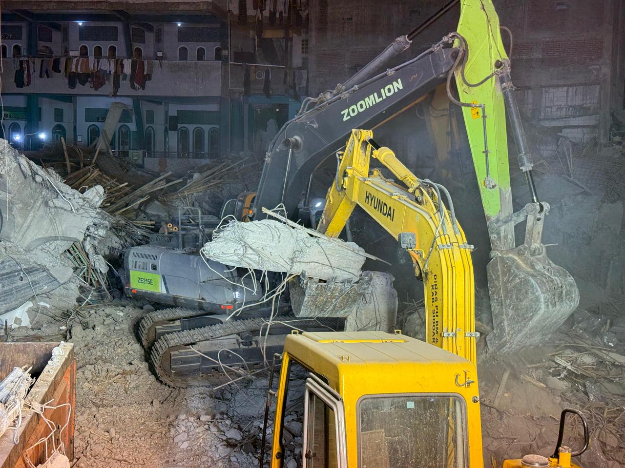 Insiden Ponpes Runtuh, Korban Meninggal Dunia 37 Jiwa